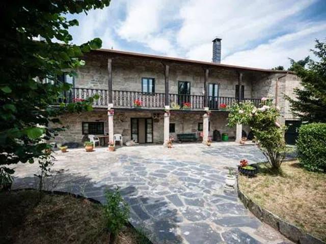 Casa rústica / Caserío en Venta en O Páramo