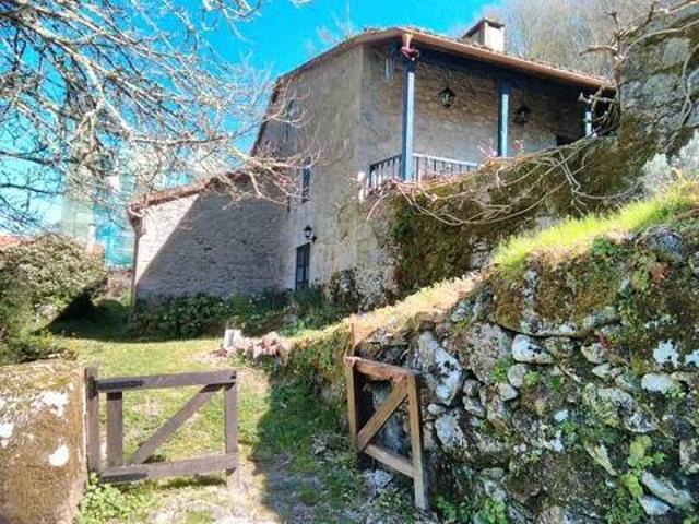 Casa rústica / Caserío en Venta en O Saviñao
