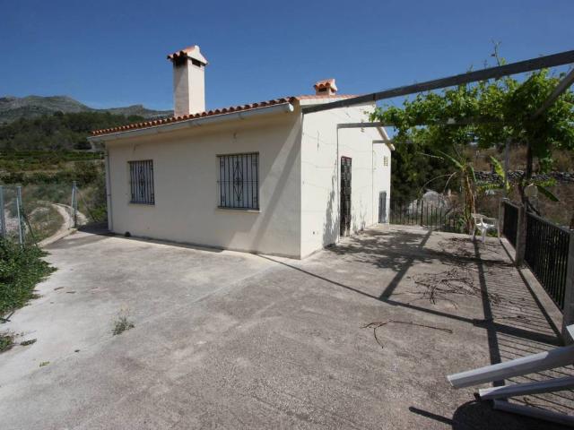 Casa rústica / Caserío en Venta en Orba