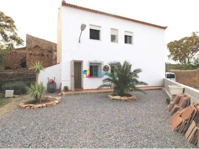 Casa rústica / Caserío en Venta en Oria