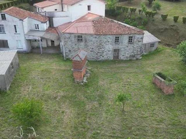 Casa rústica / Caserío en Venta en Ortigueira
