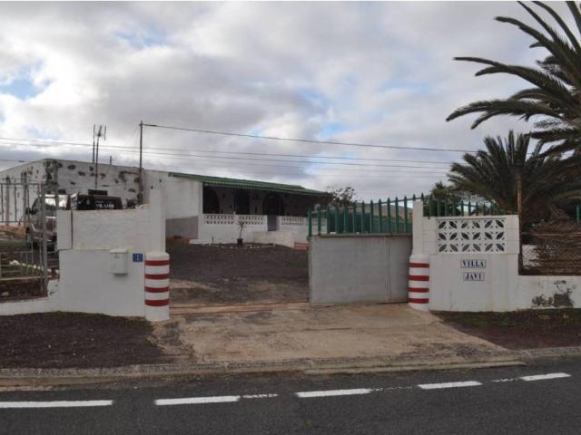 Casa rústica / Caserío en Venta en Pájara
