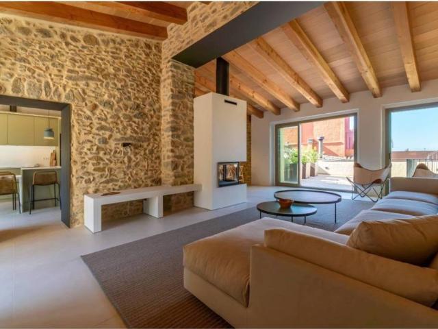 Casa rústica / Caserío en Venta en Palau Saverdera