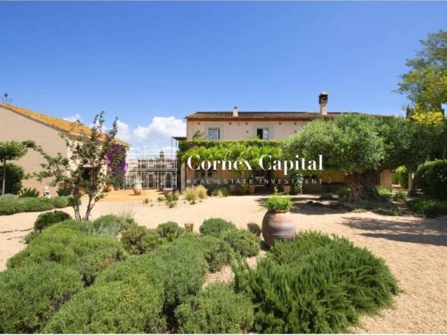Casa rústica / Caserío en Venta en Parlavà