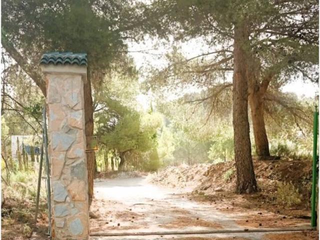 Casa rústica / Caserío en Venta en Petrer