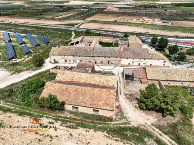 Casa rústica / Caserío en Venta en Pinoso El Pinós