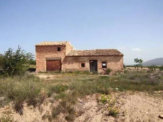 Casa rústica / Caserío en Venta en Pinoso El Pinós
