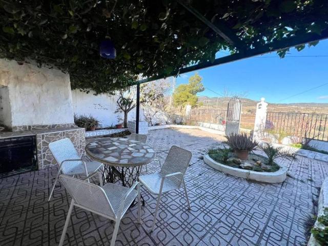 Casa rústica / Caserío en Venta en Pinoso El Pinós