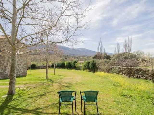 Casa rústica / Caserío en Venta en Piedrahíta