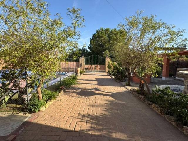 Casa rústica / Caserío en Venta en Pilas