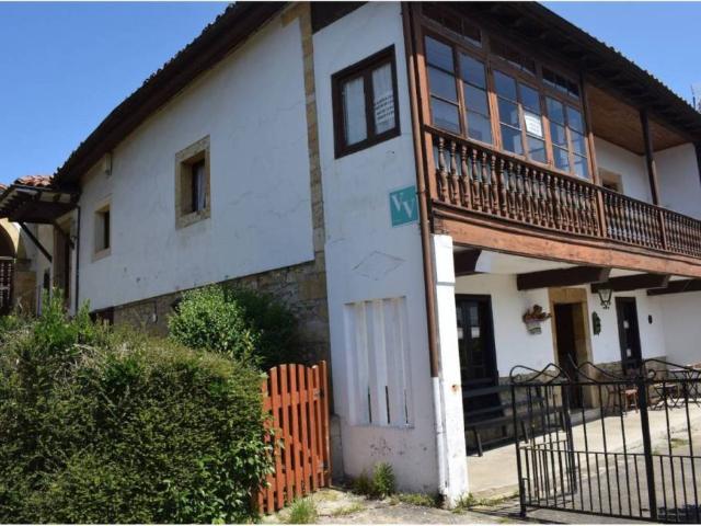 Casa rústica / Caserío en Venta en Piloña