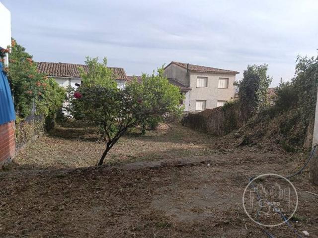 Casa rústica / Caserío en Venta en Poyales del Hoyo