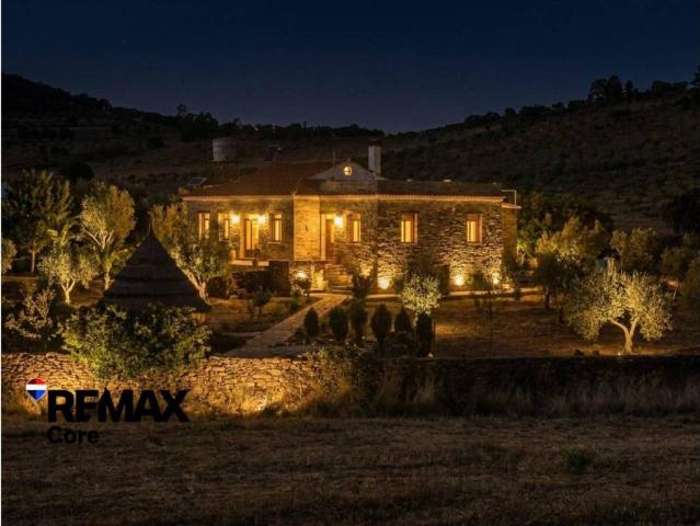 Casa rústica / Caserío en Venta en Puebla de Obando