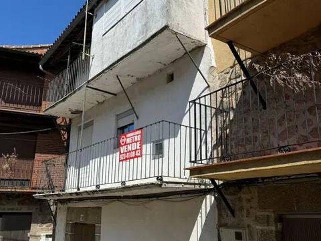 Casa rústica / Caserío en Venta en Puerto de Béjar