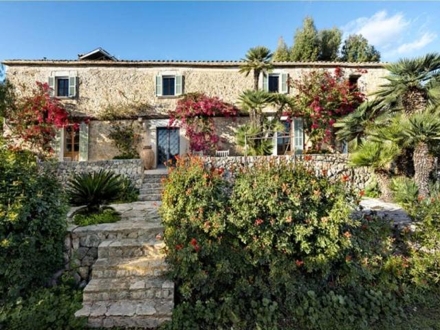 Casa rústica / Caserío en Venta en Puigpunyent