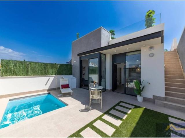 Casa rústica / Caserío en Venta en Pulpí