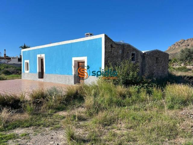 Casa rústica / Caserío en Venta en Pulpí