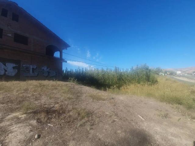 Casa rústica / Caserío en Venta en Purullena