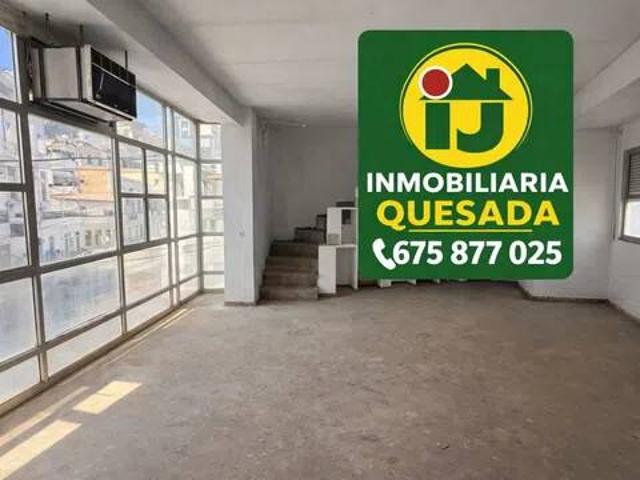 Casa rústica / Caserío en Venta en Quesada