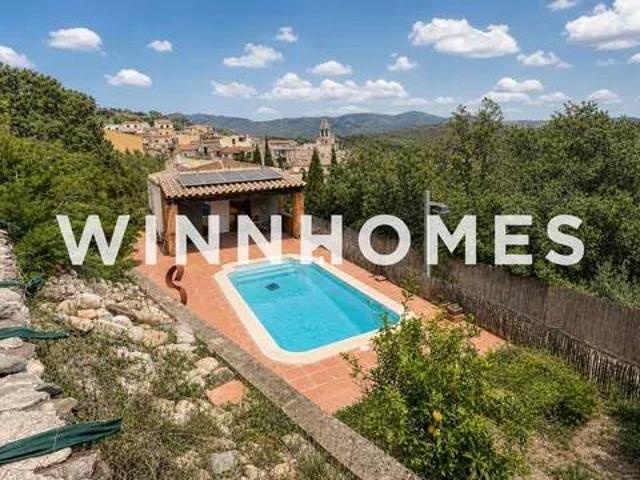 Casa rústica / Caserío en Venta en Rabós