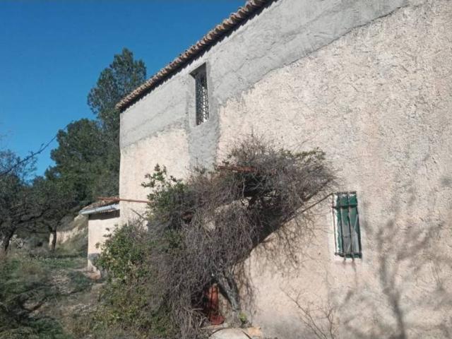 Casa rústica / Caserío en Venta en Relleu