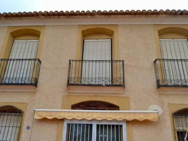 Casa rústica / Caserío en Venta en Relleu