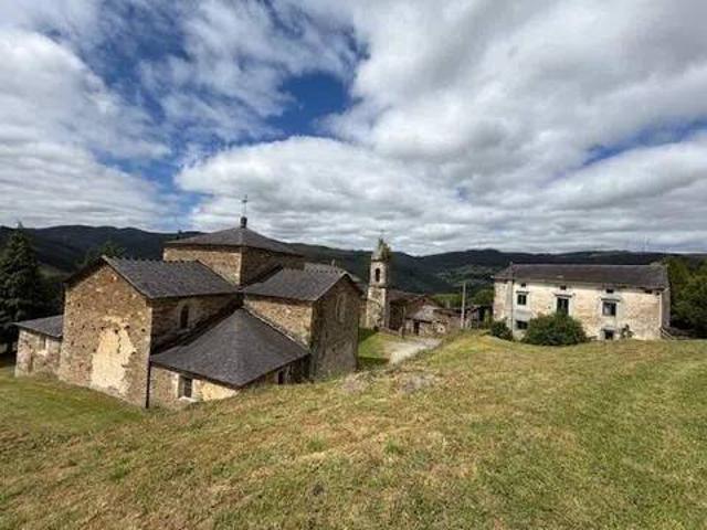 Casa rústica / Caserío en Venta en Riotorto