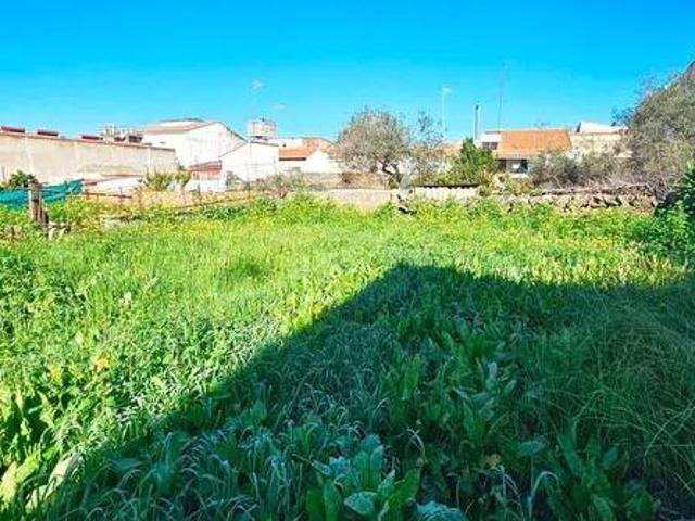 Casa rústica / Caserío en Venta en Rosal de La Frontera