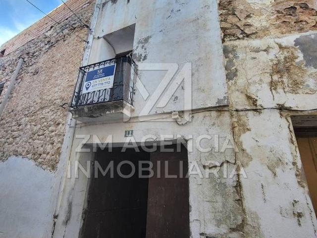 Casa rústica / Caserío en Venta en Rossell
