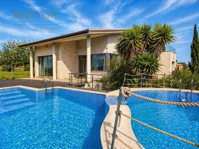 Casa rústica / Caserío en Venta en Santa Margalida