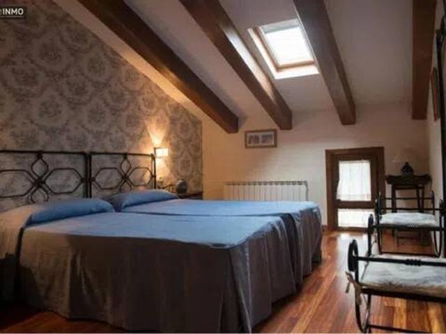 Casa rústica / Caserío en Venta en Santa María de Dulcis