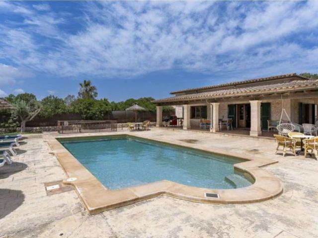 Casa rústica / Caserío en Venta en Santanyí