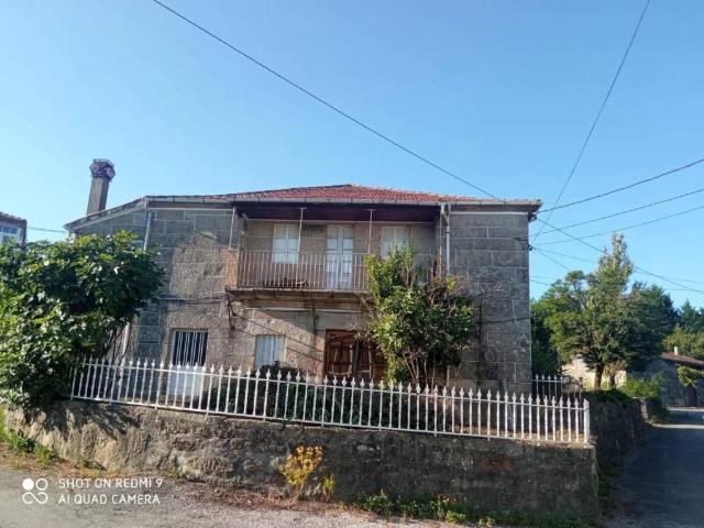 Casa rústica / Caserío en Venta en San Cristovo de Cea
