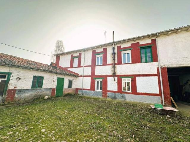 Casa rústica / Caserío en Venta en San Andrés del Rabanedo