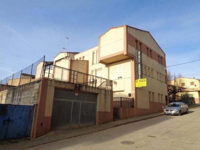 Casa rústica / Caserío en Venta en San Asensio