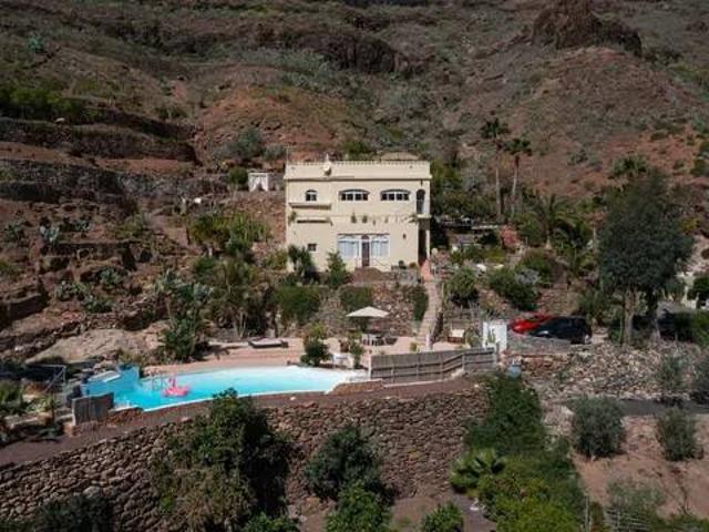 Casa rústica / Caserío en Venta en San Bartolomé de Tirajana