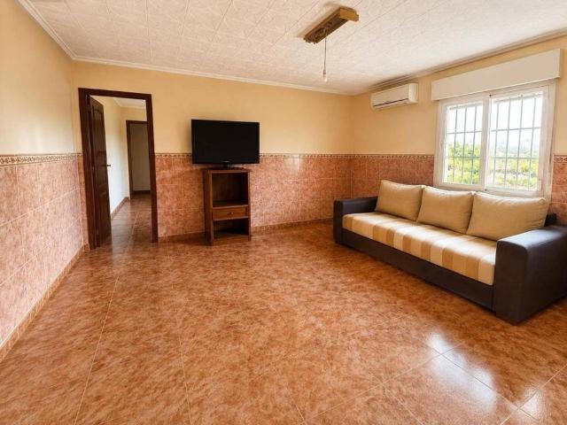 Casa rústica / Caserío en Venta en San Fulgencio