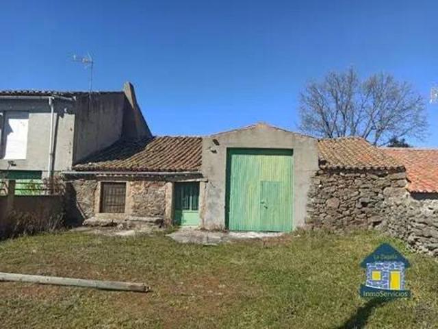 Casa rústica / Caserío en Venta en San Lorenzo de Tormes