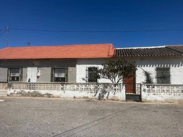 Casa rústica / Caserío en Venta en San Pedro del Pinatar