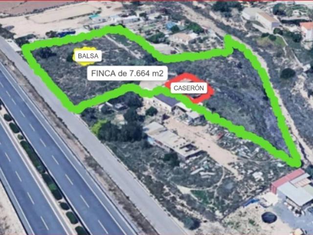 Casa rústica / Caserío en Venta en San Vicente del Raspeig Sant Vicent del Raspeig