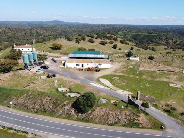 Casa rústica / Caserío en Venta en Sanlúcar de Guadiana