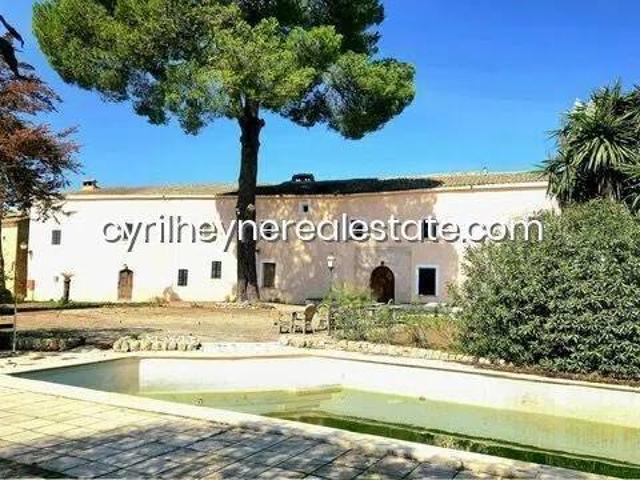 Casa rústica / Caserío en Venta en Sencelles