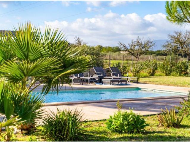 Casa rústica / Caserío en Venta en Sencelles