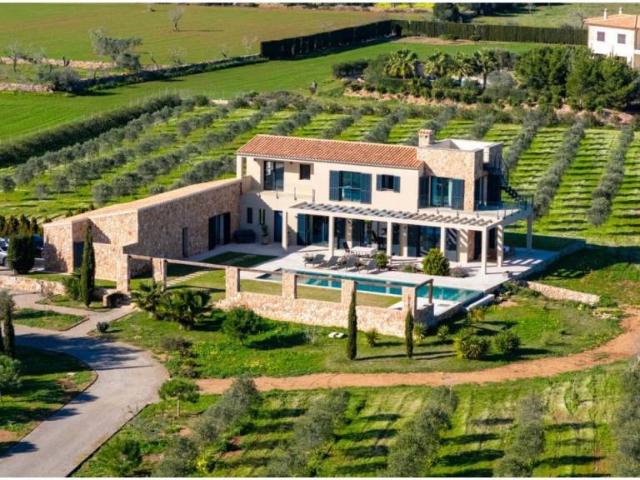Casa rústica / Caserío en Venta en Ses Salines