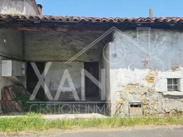 Casa rústica / Caserío en Venta en Siero