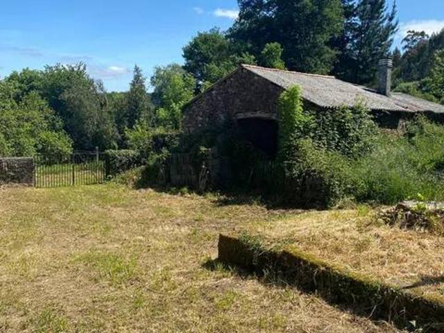 Casa rústica / Caserío en Venta en Sobrado A Coruña