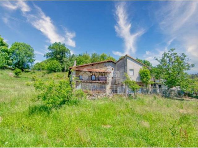 Casa rústica / Caserío en Venta en Solórzano