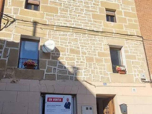 Casa rústica / Caserío en Alquiler en Treviana