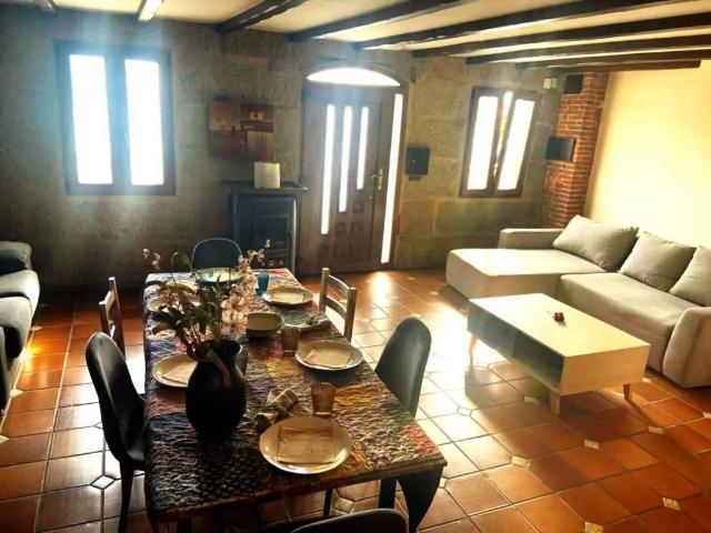 Casa rústica / Caserío en Alquiler en Barro