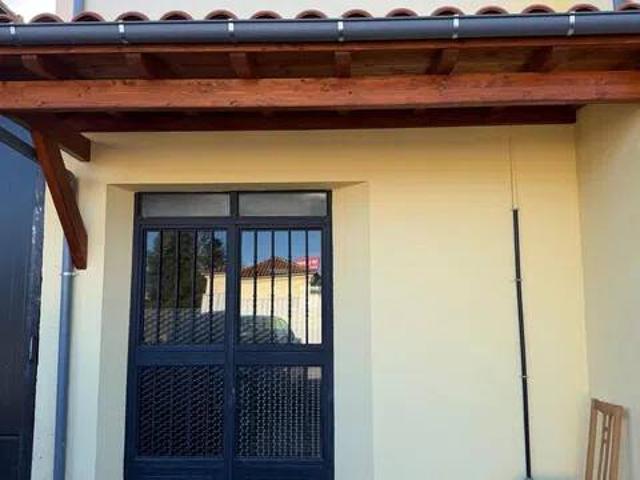 Casa rústica / Caserío en Alquiler en Gijón